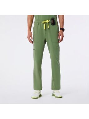 Figs Men Cairo Cargo Scrub Pants NWT XL Short Fern Coloured